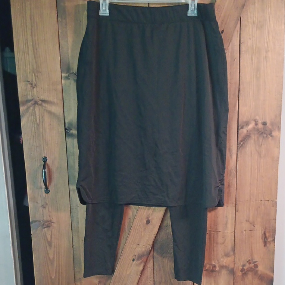 Black Layered Skirt with Leggings